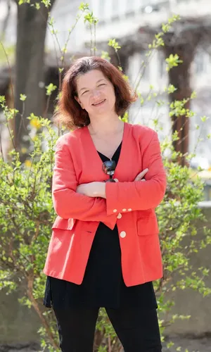 Renate Hammer